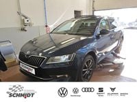 Gebraucht Skoda Superb Style 190 PS (139 kW) 2017 Blau Kombi