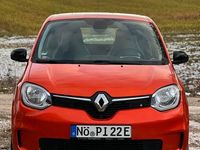 Gebraucht Renault Twingo Equilibre 60 kW (82 PS) 2022 Orange Kleinwagen