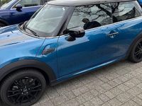Gebraucht Mini John Cooper Works 130 PS (95 kW) 2021 Blau Kleinwagen