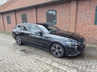 Gebraucht Mercedes E220 Avantgarde 194 PS (142 kW) 2021 Schwarz Limousine