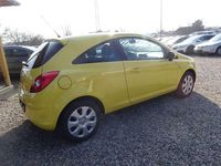 Gebraucht Opel Corsa Edition 90 PS (66 kW) 2010 Gelb Kleinwagen