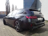 Gebraucht BMW 540 M Sport 286 PS (210 kW) 2025 Saphirschwarz met. Kombi