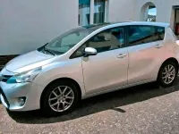 Gebraucht Toyota Verso Executive 124 PS (91 kW) 2013 Silber Van / Kleinbus