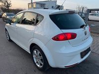 Gebraucht Seat Leon 105 PS (77 kW) 2010 Weiß Kleinwagen