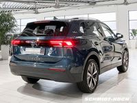 Gebraucht VW Tiguan Goal 150 PS (110 kW) 2024 Blau SUV