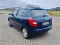 Gebraucht Skoda Fabia 60 PS (44 kW) 2014 Blau Limousine