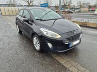 Gebraucht Ford Fiesta Titanium 101 PS (74 kW) 2018 Schwarz Kleinwagen