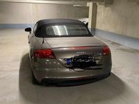 Gebraucht Audi TT Roadster 160 PS (117 kW) 2011 Grau Cabrio