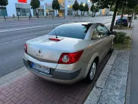 Gebraucht Renault Mégane Cabriolet Dynamique 113 PS (83 kW) 2006 Gold Cabrio