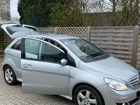 Gebraucht Mercedes B170 116 PS (85 kW) 2006 Silber Van / Kleinbus
