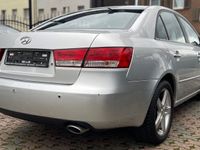 gebraucht Hyundai Sonata NAVI-AUTOMA-LEDER-SHZ-PDC-8FACH-SHZ-