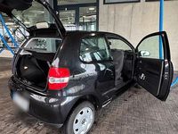Gebraucht VW Fox 54 PS (39 kW) 2007 Schwarz Kleinwagen