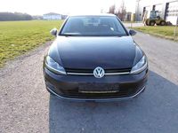 Gebraucht VW Golf VII Highline 122 PS (89 kW) 2014 Deep black perleffekt Kleinwagen