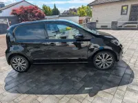 Usado VW up! IQ Drive 60 HP (44 kW) 2019 Preto Citadino