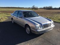 Gebraucht Mercedes E290 129 PS (94 kW) 1997 Silber Limousine