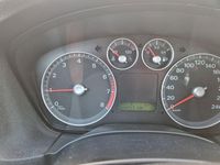 gebraucht Ford Focus 1,6 Ti-VCT Trend Trend