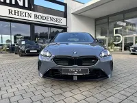 Neu BMW M135 Sport Line 300 PS (220 kW) 2026 Silber (bmw individual storm bay metallic) Kleinwagen