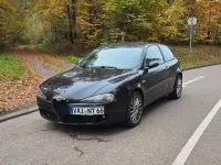 Gebraucht Alfa Romeo 147 Progression 120 PS (88 kW) 2007 Schwarz Kleinwagen