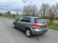 Gebraucht VW Golf VI Trendline 80 PS (58 kW) 2008 Grau Kleinwagen