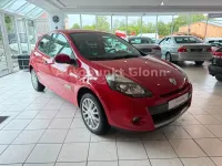 Gebraucht Renault Clio Dynamique 75 PS (55 kW) 2009 Rot Kleinwagen
