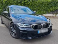 Używany BMW M550 Performance 530 KM (389 kW) 2023 Niebieski Sedan/Limuzyna