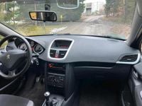 Gebraucht Peugeot 207 95 PS (69 kW) 2009 Schwarz Kleinwagen