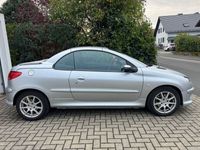 gebraucht Peugeot 206 CC / Cabrio / 8-fach bereift / TÜV 09/2024