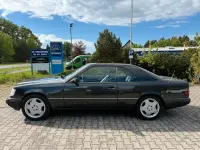 Gebraucht Mercedes E320 220 PS (161 kW) 1994 Schwarz Coupé