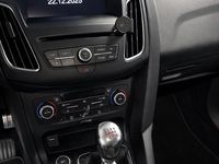 Gebraucht Ford Focus ST 250 PS (183 kW) 2015 Weiß Limousine