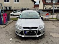 Gebraucht Ford Focus 125 PS (91 kW) 2012 Silber Limousine