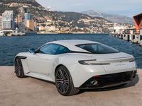 Neu Aston Martin DB12 680 PS (500 kW) 2025 Grau