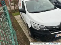 Gebraucht Renault Express 75 PS (55 kW) 2022 Weiß Van / Kleinbus