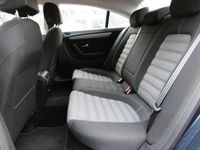 Usata VW CC 160 CV (117 kW) 2014 Blu Berlina