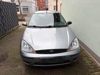 Usata Ford Focus 75 CV (55 kW) 2003 Argento Berlina