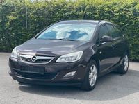 Usata Opel Astra Selection 101 CV (74 kW) 2012 Marrone Station wagon