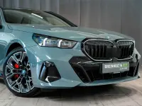 Gebraucht BMW i5 M Sport 250 kW (340 PS) 2024 Grün Kombi