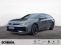 Gebraucht VW Passat R-line 193 PS (141 kW) 2024 Diabasgrau metallic Kombi