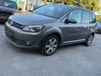 Gebraucht VW Touran Cross 105 PS (77 kW) 2011 Grau Van / Kleinbus