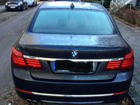 Gebraucht BMW 730 258 PS (189 kW) 2013 Schwarz Limousine