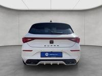 Używany Cupra Leon 150 KM (110 kW) 2024 Biały Sedan/Limuzyna