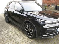 Gebraucht VW Tiguan Goal 150 PS (110 kW) 2025 Schwarz SUV
