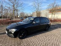Gebraucht BMW 318 Efficient Dynamics 136 PS (100 kW) 2019 Schwarz Kombi