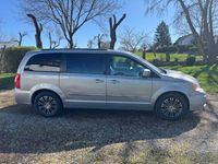 Gebraucht Lancia Voyager S 177 PS (130 kW) 2014 Silber Van / Kleinbus