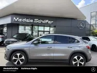 Gebraucht Mercedes GLA200 Progressive 163 PS (119 kW) 2026 Lack mountaingrau SUV