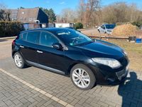 Gebraucht Renault Mégane 106 PS (77 kW) 2011 Schwarz Limousine
