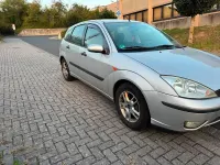 Gebraucht Ford Focus 101 PS (74 kW) 2004 Silber Limousine