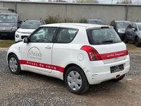 Gebraucht Suzuki Swift Club 75 PS (55 kW) 2010 Kleinwagen