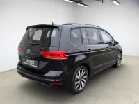 Gebraucht VW Touran Highline 150 PS (110 kW) 2025 Deep black perleffekt Van / Kleinbus