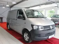 Gebraucht VW Transporter 150 PS (110 kW) 2016 Reflexsilber Van