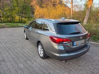 Gebraucht Opel Astra S 160 PS (117 kW) 2017 Grau Kombi